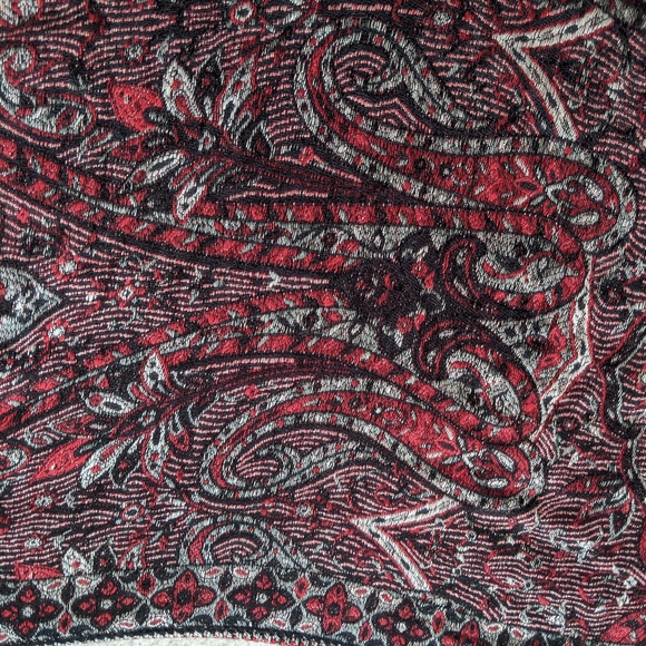 Cashmere Scarves - Picture 5 of 7